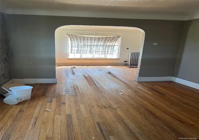 Photo 3 of Single family home for sale at 14953 Pinehurst St, Detroit, MI 48238 | MLS# 20251009695 | Listing updated on 2026-06-22