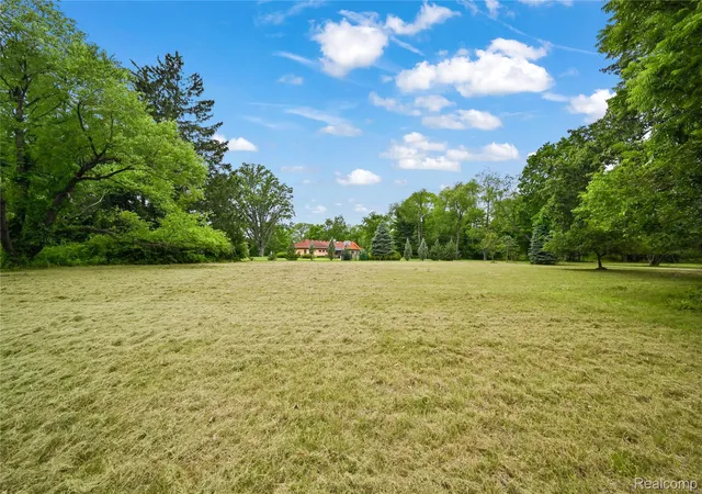 Photo 25 of Land for sale at 00 W 9 Mile Rd, Southfield, MI 48033 | MLS# 20251009704 | Listing updated on 2026-03-17