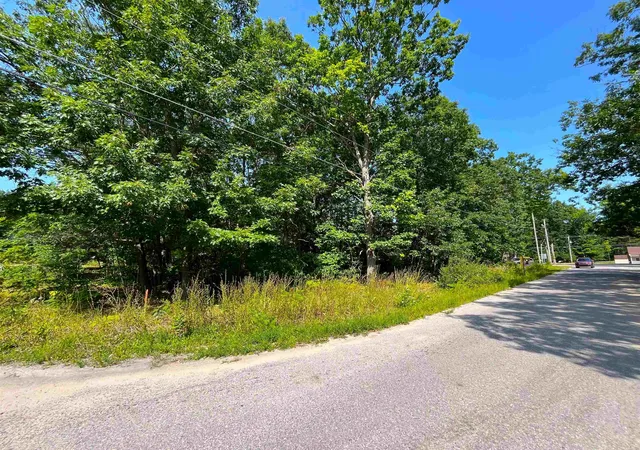 5th image of Lot B Third St, Green Lake Township Grand Traverse, MI 49643 | MLS# 78080058808