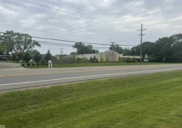 Photo 3 of Land for sale at 0 Auburn Rd, Rochester Hills City Oakland, MI 48309 | MLS# 58050179839 | Listing updated on 2026-06-29