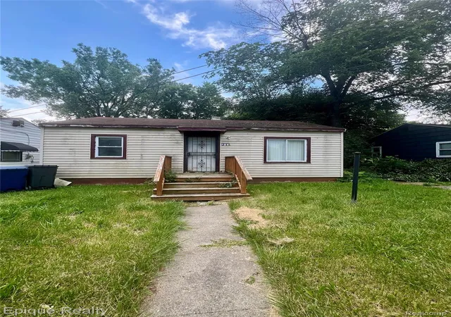 Photo 1 of Single family home for sale at 1218 E Piper Ave, Flint, MI 48505 | MLS# 20251013179 | Listing updated on 2026-03-31