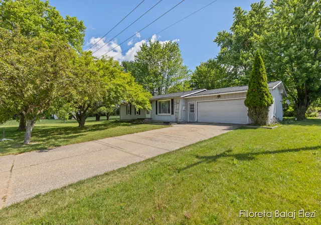 Photo 2 of Single family home for sale at 5640 Kraft Ave Se, Grand Rapids, MI 49512 | MLS# 65025032440 | Listing updated on 2026-08-03