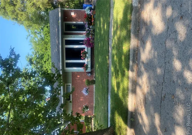 1st image of 724 Clair St, Inkster, MI 48141 | MLS# 20251014431