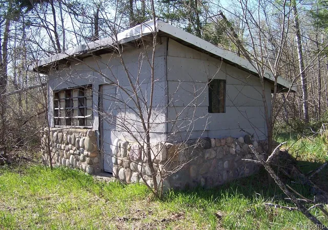 4th image of 2720 Sawyer Rd, Gaylord, MI 49735 | MLS# 20251015505