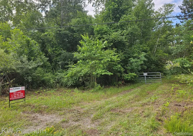 Photo 2 of Land for sale at 1 Ravenswood Rd, Kimball Township St Clair, MI 48074 | MLS# 20251017048 | Listing updated on 2026-09-09