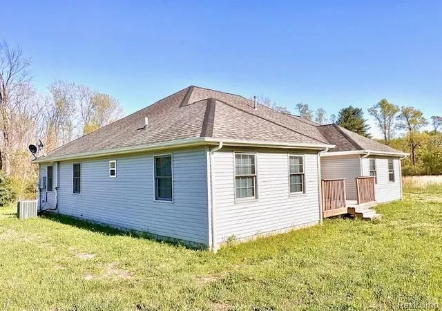 3rd image of 2095 M 140, Benton Harbor, MI 49022 | MLS# 20251017370
