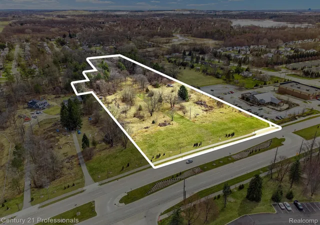 Photo 1 of Land for sale at 3315 S Baldwin Rd, Lake Orion, MI 48359 | MLS# 20251017435 | Listing updated on 2026-07-07