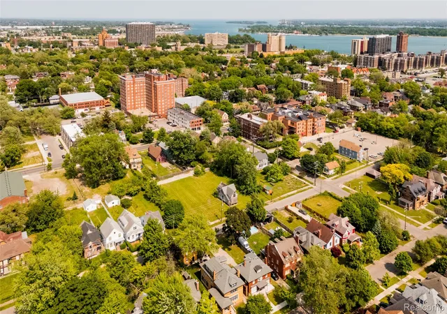 1st image of 7901 Agnes St, Detroit, MI 48214 | MLS# 20251017614
