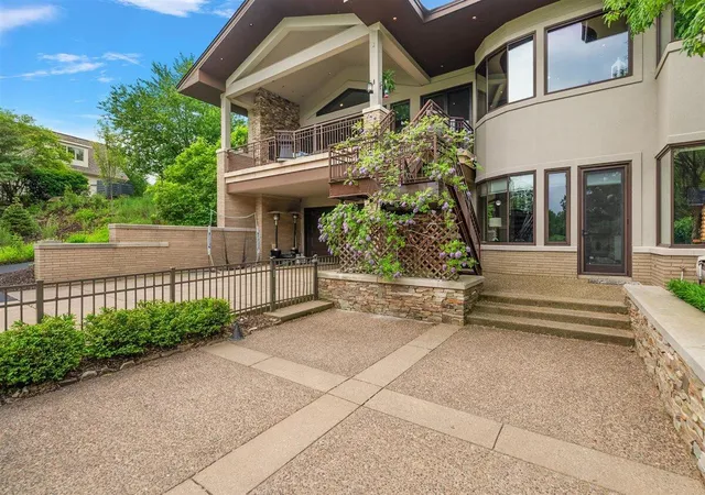 Photo 4 of Single family home for sale at 1878 Watermark Dr Se, Grand Rapids, MI 49546 | MLS# 65025034954 | Listing updated on 2026-09-13