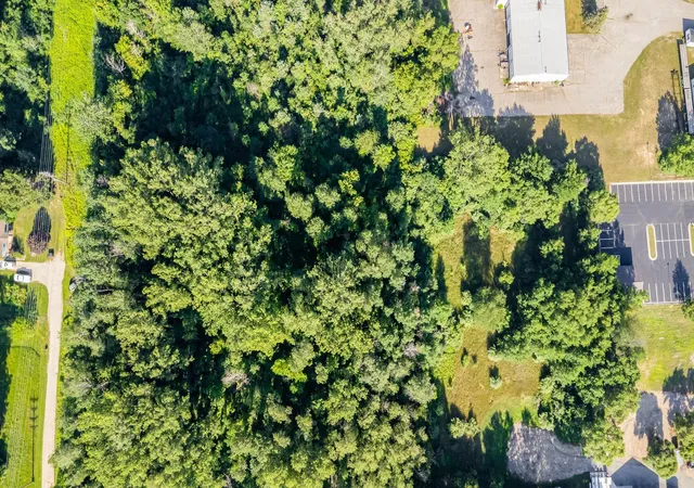 5th image of 4639 Corporate Dr, Mount Pleasant, MI 48858 | MLS# 79080059695