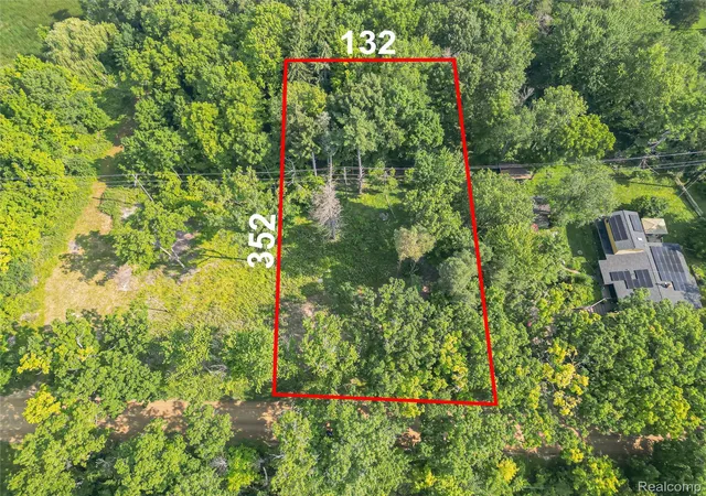 Land for sale at 7230 Walnut Lake Rd, West Bloomfield, MI 48323 | MLS# 20251017954