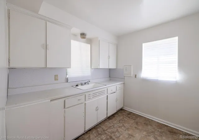 Photo 2 of Single family home for sale at 1915 Ewald Cir, Detroit, MI 48238 | MLS# 20251021380 | Listing updated on 2026-07-22