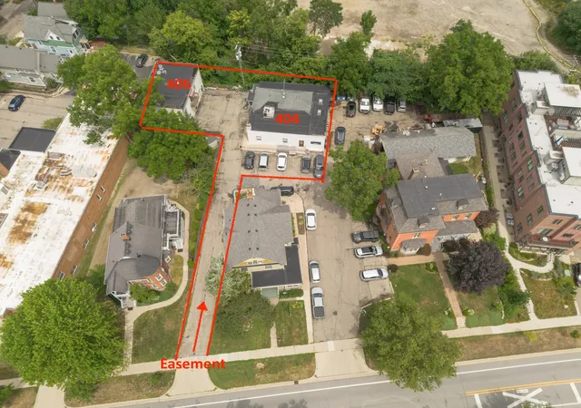 Photo 2 of Single family home for sale at 404 W Liberty St, Ann Arbor, MI 48103 | MLS# 81025037513 | Listing updated on 2026-09-25