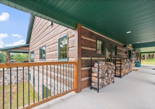 Photo 4 of Single family home for sale at 101 N Wyman Rd, Remus, MI 49340 | MLS# 72025037569 | Listing updated on 2026-06-08