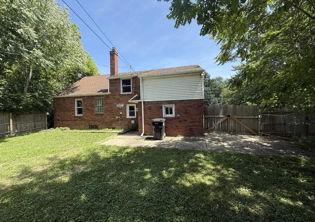 2nd image of 26655 Rosewood St, Roseville, MI 48066 | MLS# 81025037682