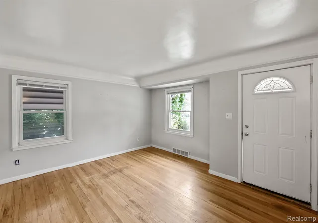 Photo 3 of Single family home for sale at 19580 Brady St, Redford, MI 48240 | MLS# 20251023809 | Listing updated on 2026-07-06