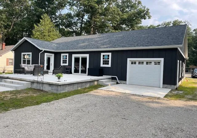 Photo 3 of Single family home for sale at 1234 W Giles Rd, Laketon Township Muskegon, MI 49445 | MLS# 71025039746 | Listing updated on 2026-08-03