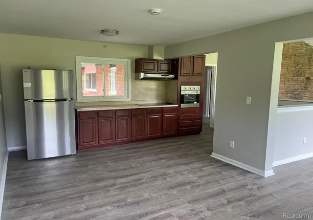 2nd image of 12000 Inkster Rd, Romulus, MI 48174 | MLS# 20251025553