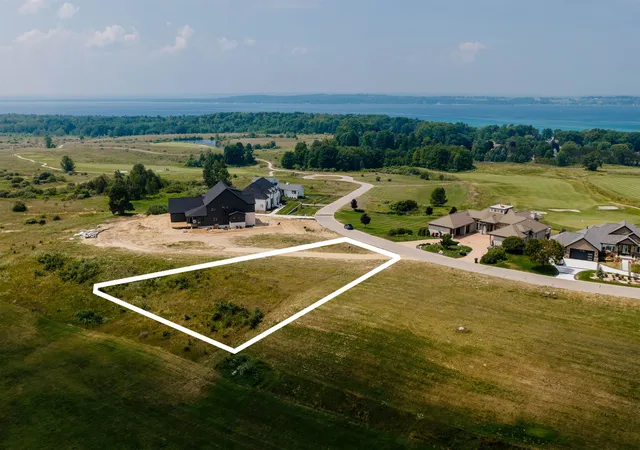 Homes for sale in Williamsburg, MI | 4170 Doornoch Ct, Williamsburg, MI 49690 | MLS# 78080061041