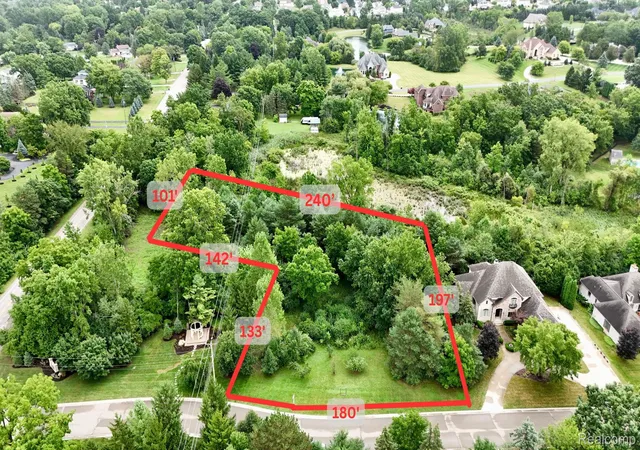 Land for sale at 8285 Grovemont Ct, Grand Blanc, MI 48439 | MLS# 20251029428