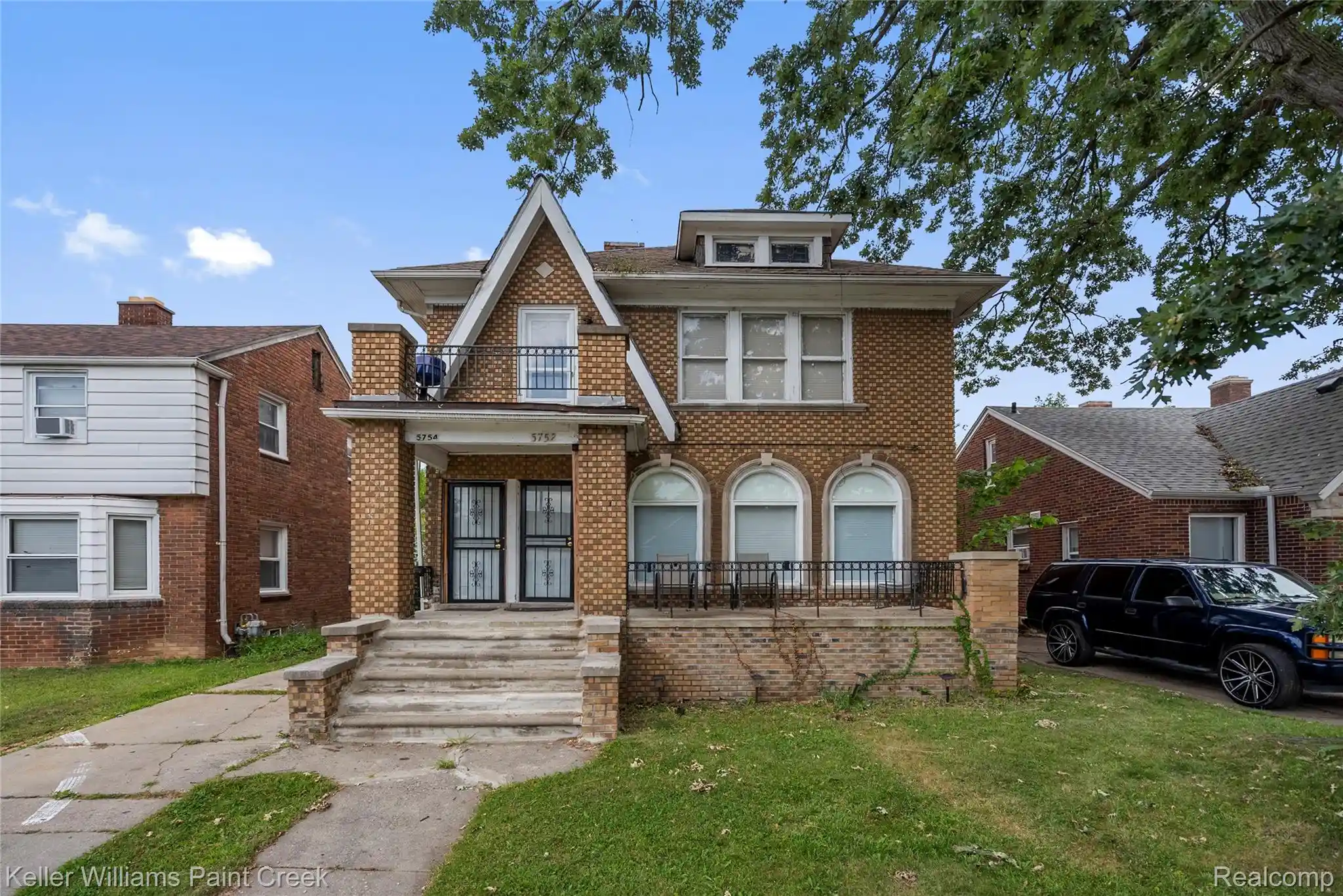 Photo 1 of Multi family home for sale at 5752 Chatsworth St, Detroit, MI 48224 | MLS# 20251029640 | Listing updated on 2026-10-02