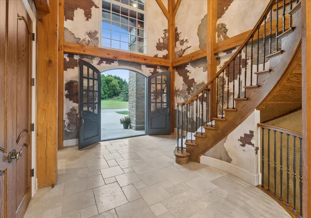 3rd image of 4349 Island View Dr, Fenton, MI 48430 | MLS# 81025043114