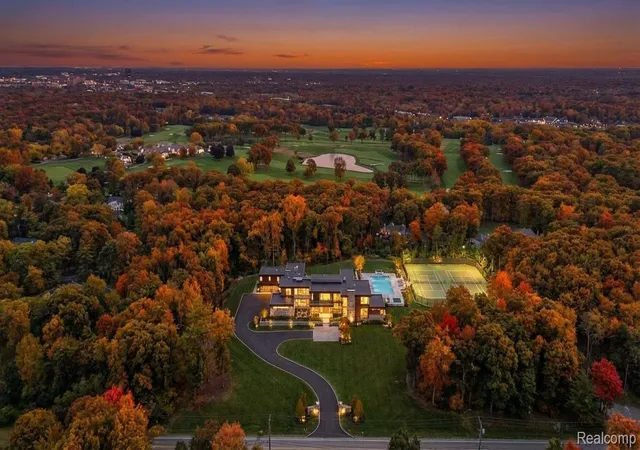 Photo 2 of Land for sale at 32500 Rockridge Ln, Farmington Hills, MI 48334 | MLS# 20251030439 | Listing updated on 2026-02-19