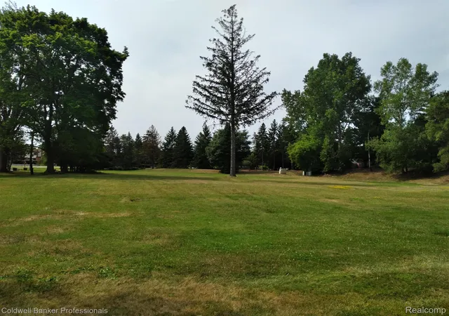 Photo 3 of Land for sale at 2530 South Blvd W, Rochester Hills, MI 48309 | MLS# 20251030481 | Listing updated on 2026-07-28
