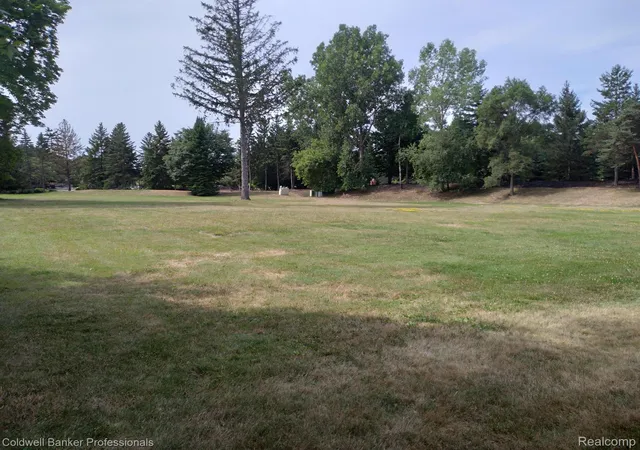Photo 4 of Land for sale at 2530 South Blvd W, Rochester Hills, MI 48309 | MLS# 20251030481 | Listing updated on 2026-07-28
