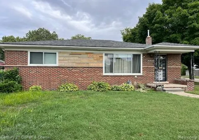 2nd image of 20500 Braile St, Detroit, MI 48219 | MLS# 20251031241