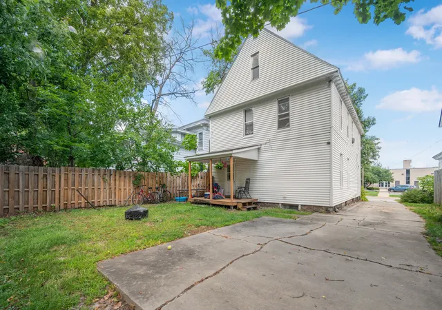 Photo 2 of Single family home for sale at 420 Linden St, Big Rapids, MI 49307 | MLS# 72025044379 | Listing updated on 2026-07-06