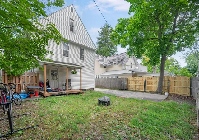 Photo 3 of Single family home for sale at 420 Linden St, Big Rapids, MI 49307 | MLS# 72025044379 | Listing updated on 2026-07-06