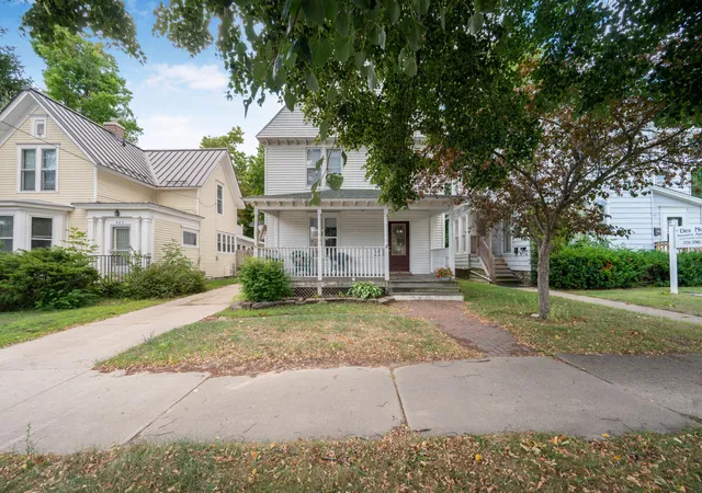Photo 3 of Single family home for sale at 420 Linden St, Big Rapids, MI 49307 | MLS# 72025044379 | Listing updated on 2026-07-06