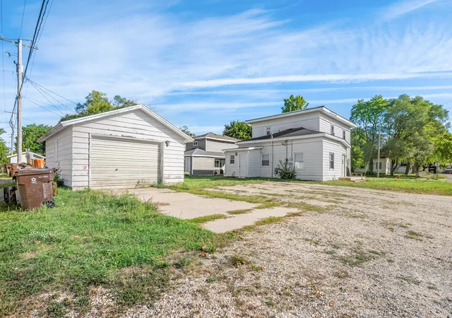 Photo 4 of Single family home for sale at 203 N 3Rd Ave, Big Rapids, MI 49307 | MLS# 72025044380 | Listing updated on 2026-07-06
