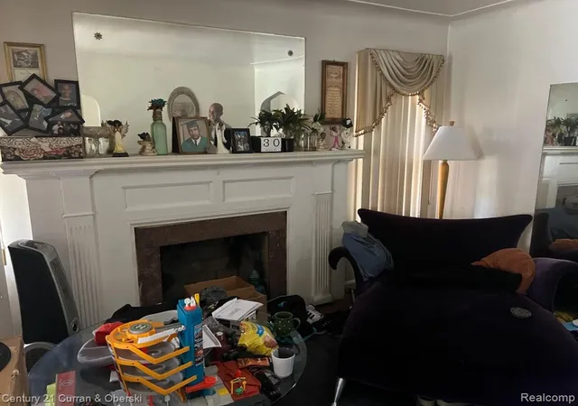 Photo 4 of Single family home for sale at 18210 Saint Marys St, Detroit, MI 48235 | MLS# 20251032088 | Listing updated on 2026-07-16