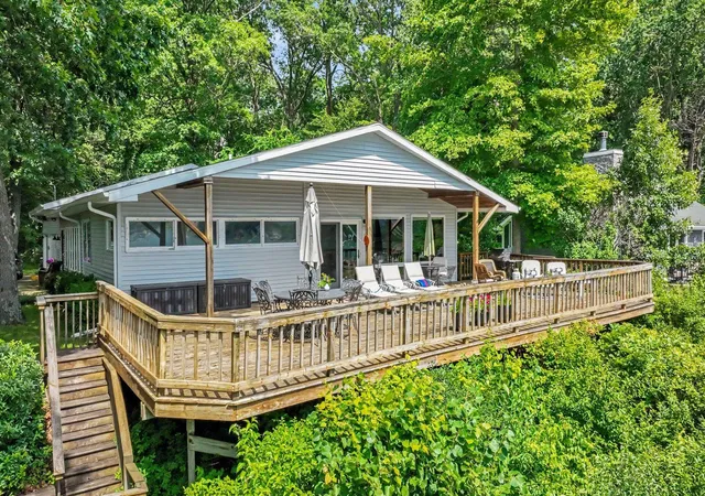Photo 1 of Single family home for sale at 59688 Summit St, Three Rivers, MI 49093 | MLS# 69025044471 | Listing updated on 2026-09-30