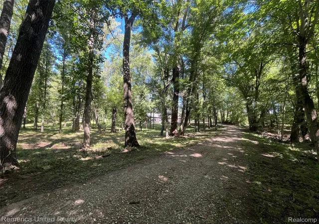 Homes for sale in Howell, MI | 6160 Brambleberry Ln, Howell, MI 48855 | MLS# 20251032374