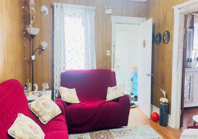 2nd image of 3170 Jacob St, Hamtramck, MI 48212 | MLS# 20251032712