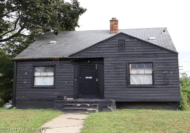 1st image of 15315 Park Grove St, Detroit, MI 48205 | MLS# 20251032828