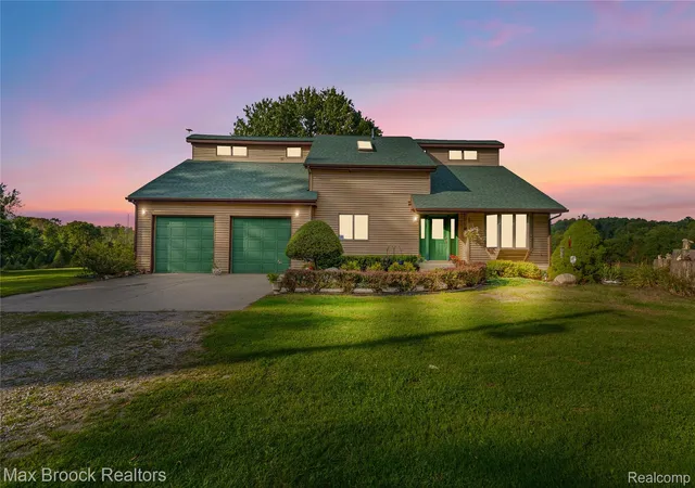 Photo 2 of Single family home for sale at 4700 Stanley Rd, Columbiaville, MI 48421 | MLS# 20251034113 | Listing updated on 2026-07-10
