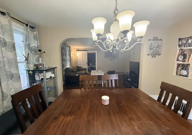 5th image of 617 S Lansing St, Mount Pleasant, MI 48858 | MLS# 72025045940