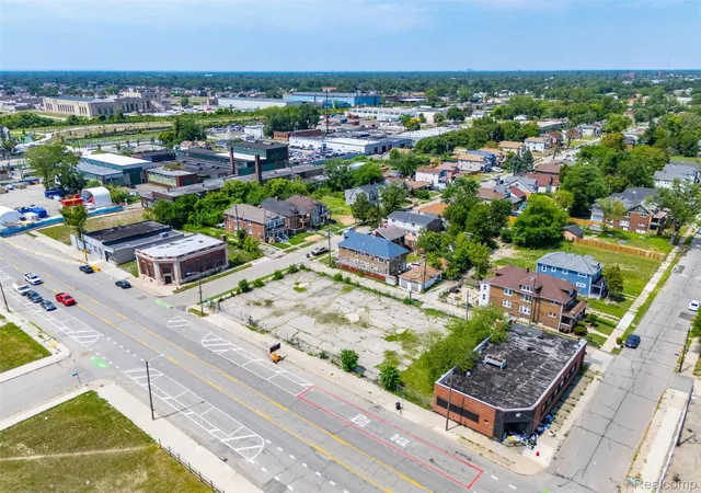 4th image of 7446 W Warren Ave, Detroit, MI 48210 | MLS# 20251035208