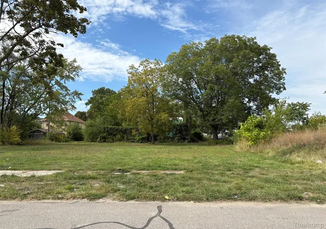 Photo 1 of Land for sale at 6340 Clifton St, Detroit, MI 48210 | MLS# 20251035287 | Listing updated on 2026-07-24