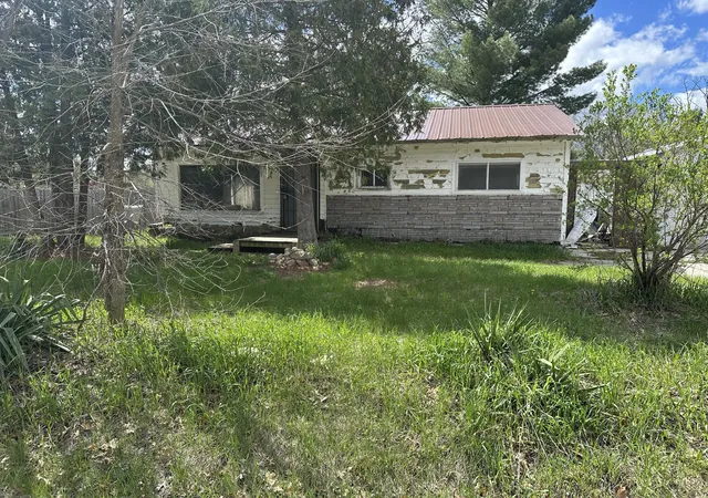 3rd image of 5967 S Forman Rd, Baldwin, MI 49304 | MLS# 72025046926