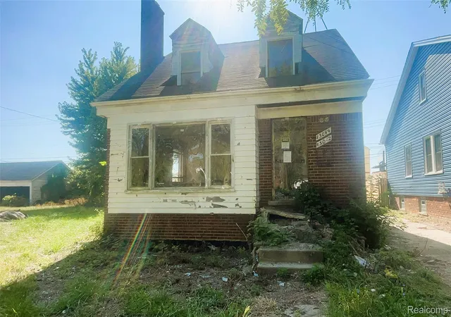Photo 1 of Single family home for sale at 13042 Evanston St, Detroit, MI 48213 | MLS# 20251036513 | Listing updated on 2026-09-15