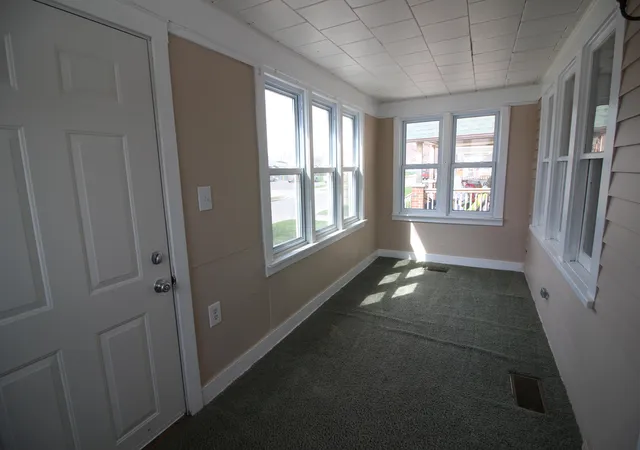 Photo 4 of Single family home for sale at 1316 Vinewood St, Wyandotte, MI 48192 | MLS# 81025047329 | Listing updated on 2026-08-26