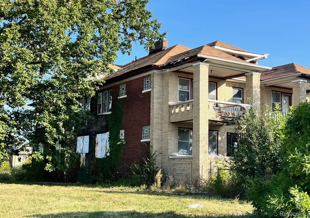 Photo 1 of Sale Pending at 3336 Monterey St, Detroit, MI 48206 | MLS# 20251037225 | Listing updated on 2026-09-20
