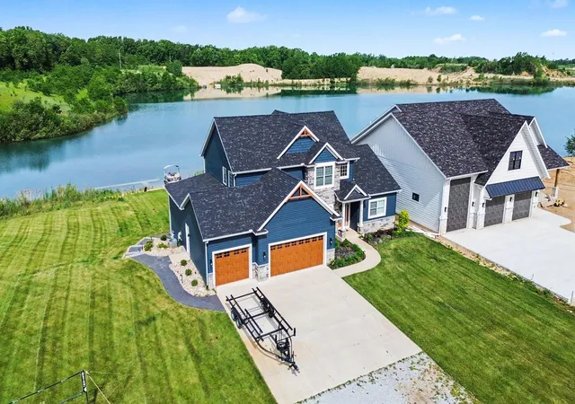 1st image of 1872 Barron Lake Rd, Niles, MI 49120 | MLS# 69025048024