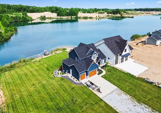 2nd image of 1872 Barron Lake Rd, Niles, MI 49120 | MLS# 69025048024