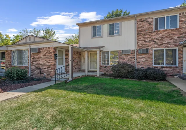 Photo 2 of Condo for sale at 61119 Heritage Blvd #3, South Lyon, MI 48178 | MLS# 81025048347 | Listing updated on 2026-07-15